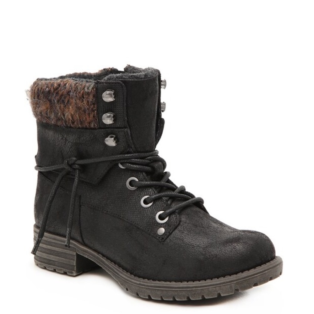 B52 by Bullboxer Girls Brown Hiking Lindsey Combat Boots size 1 EUC worn once